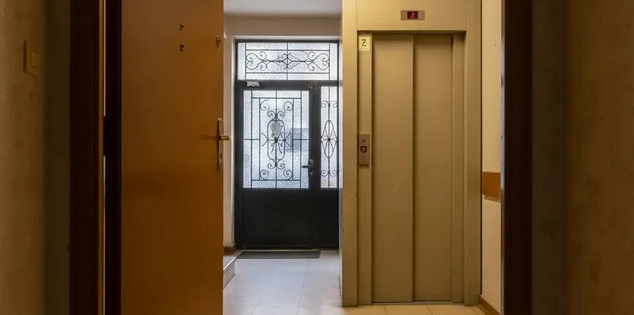 Giriş Katta Oturanlar Asansör Aidatı Öder mi Giriş Katta Oturanlar Asansör Aidatı Öder mi